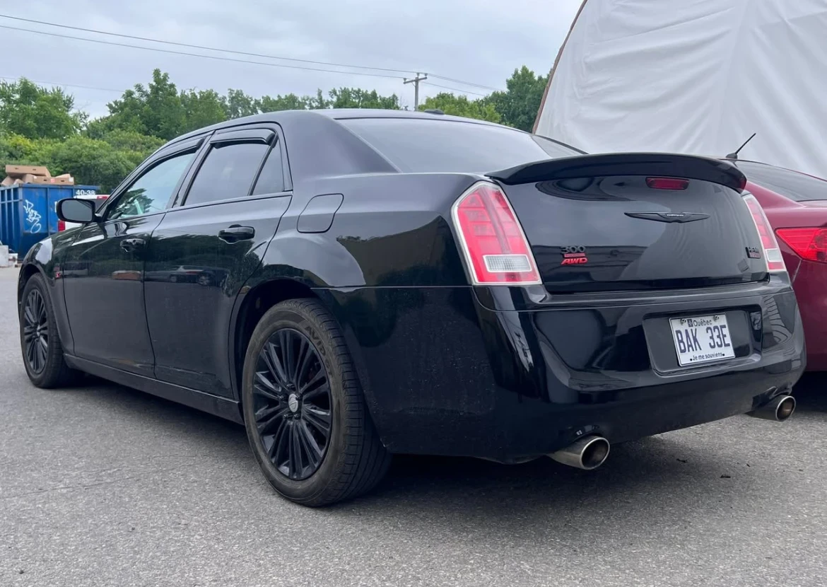 Chrysler 300c 5.7 * * AWD * * CARFAX * * АВТО КРЕДИТ * *  - изображение 4
