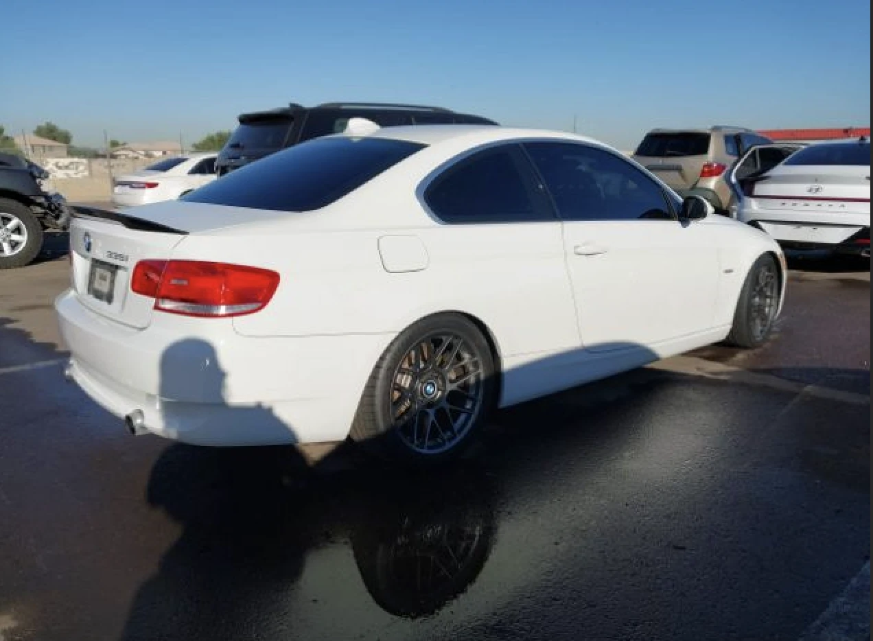 BMW 335 червен салон, harman/kardon,  - изображение 4