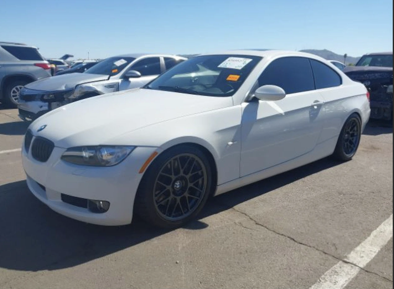 BMW 335 червен салон, harman/kardon,  - изображение 2