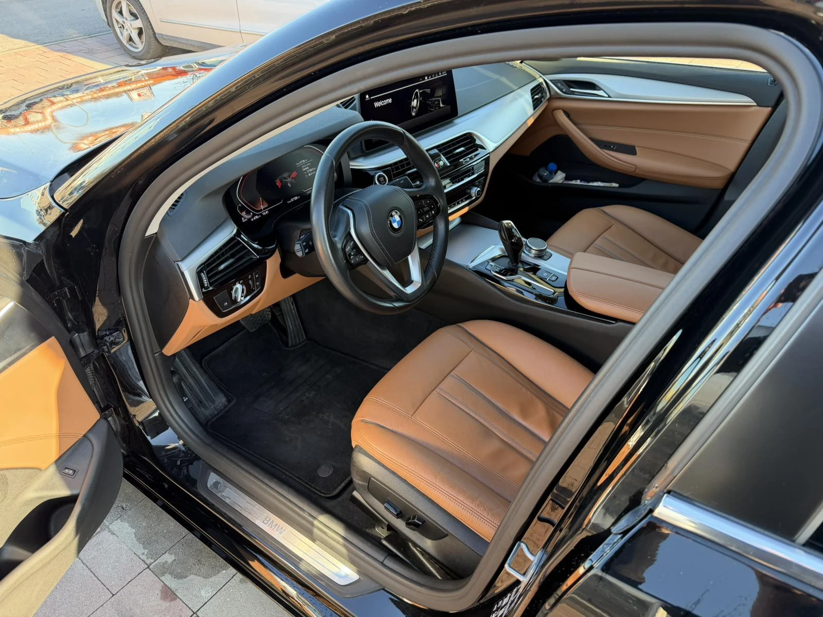 BMW 520 xDrive 190 к.с. 8АТ - изображение 5