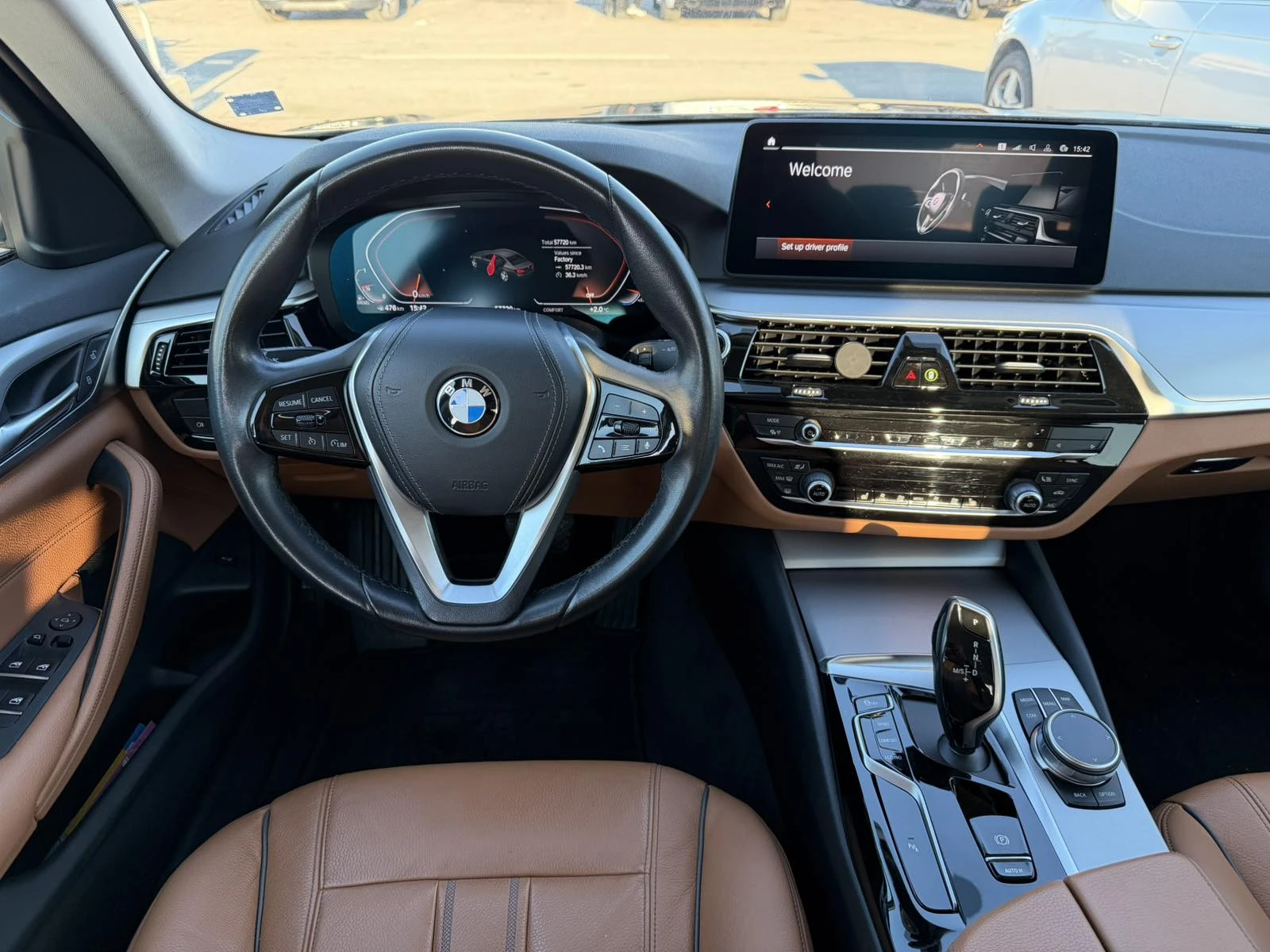 BMW 520 xDrive 190 к.с. 8АТ - изображение 9