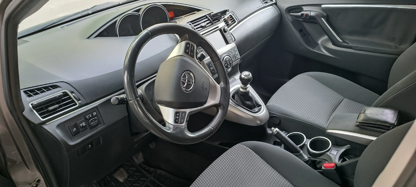 Toyota Verso | Mobile.bg � ����������� 7
