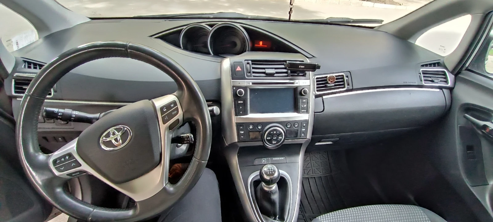 Toyota Verso | Mobile.bg � ����������� 2