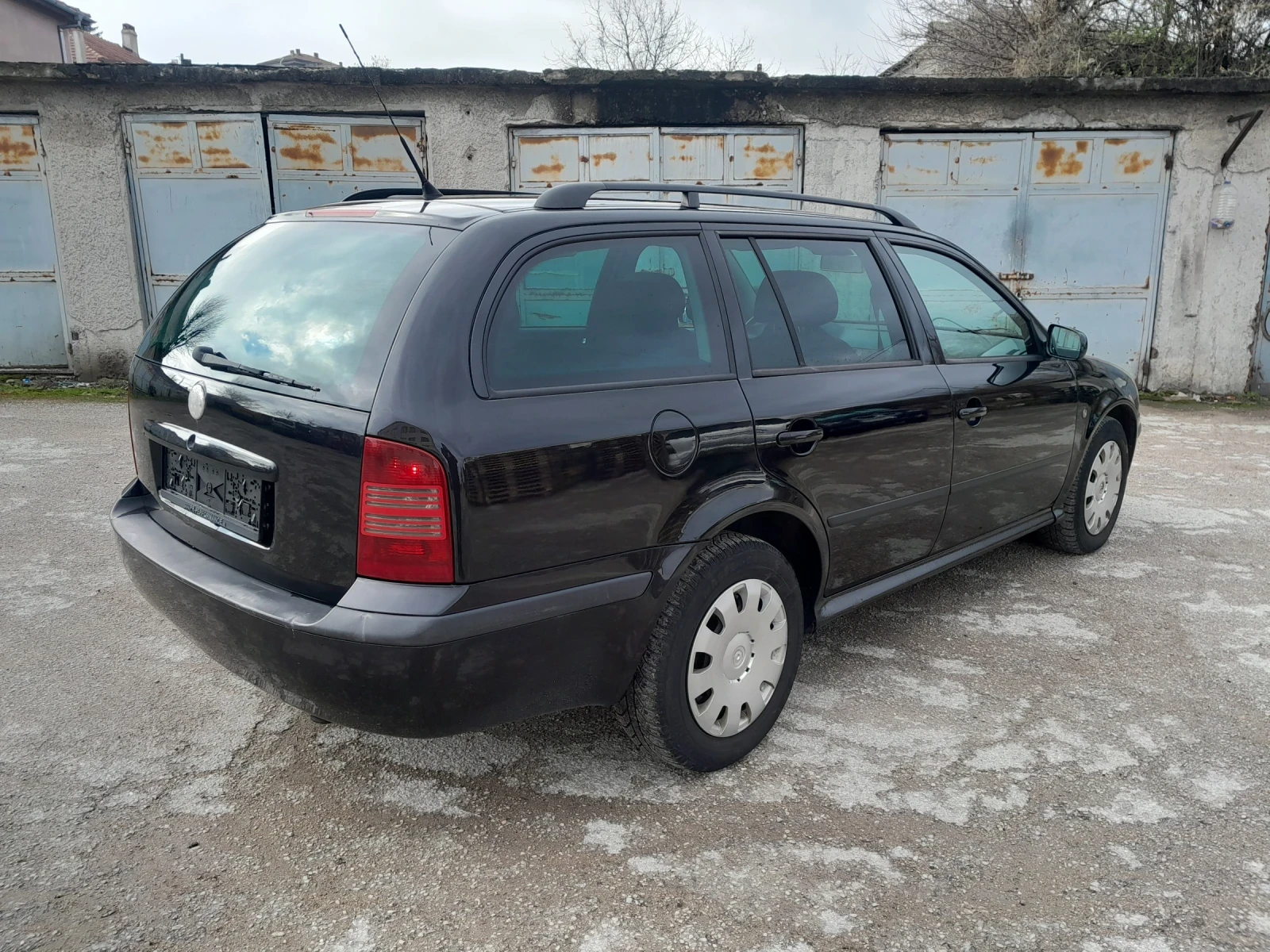 Skoda Octavia 1.9 TDI 101 PS, снимка 5 - Автомобили и джипове - 54046040