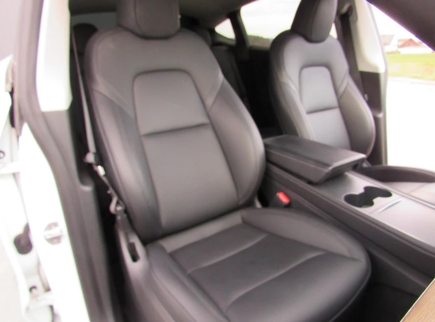 Tesla Model Y Performance 78 kWh - Dual Motor - El, снимка 7 - Автомобили и джипове - 54123487