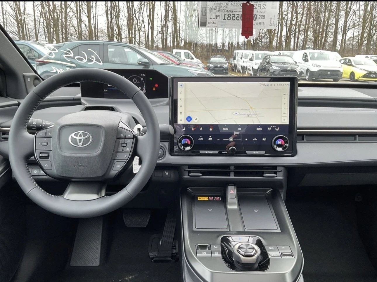 Toyota bZ4X 252 kW 4x4 Lounge 4000 km | Mobile.bg � ����������� 10