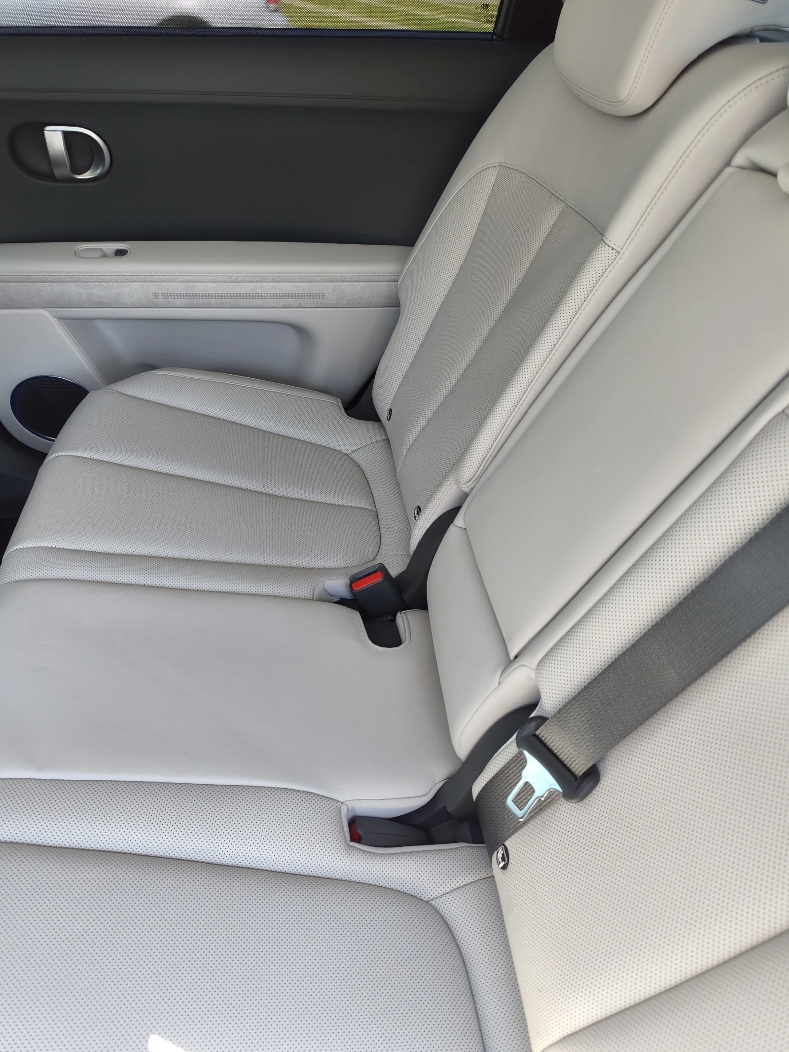 Hyundai Ioniq 5 CONNECT+ 77, 4KWh BOSE HEAD-UP КОЖА SOH100%, снимка 13 - Автомобили и джипове - 54439790