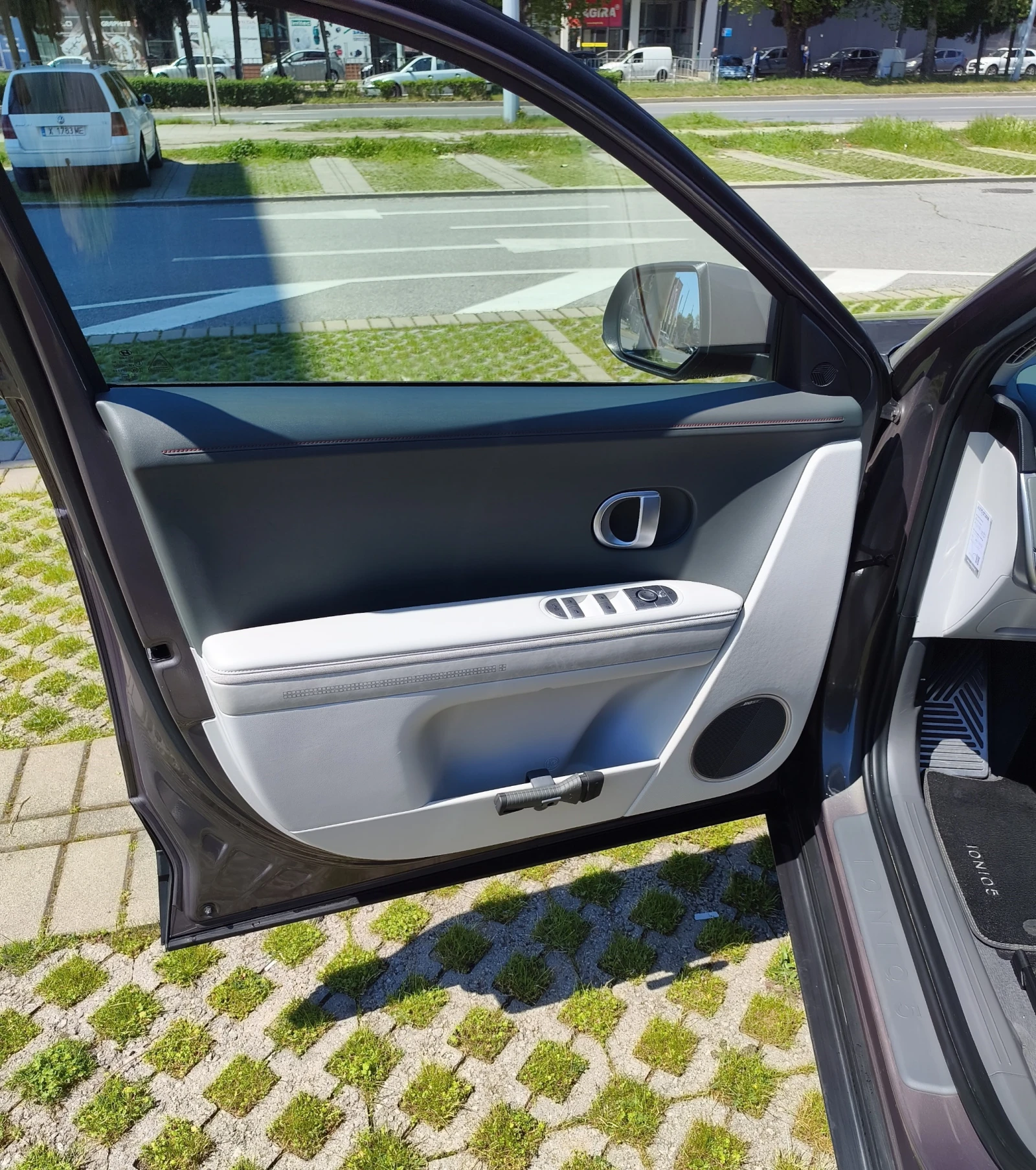 Hyundai Ioniq 5 CONNECT+ 77, 4KWh BOSE HEAD-UP КОЖА SOH100%, снимка 10 - Автомобили и джипове - 54439790