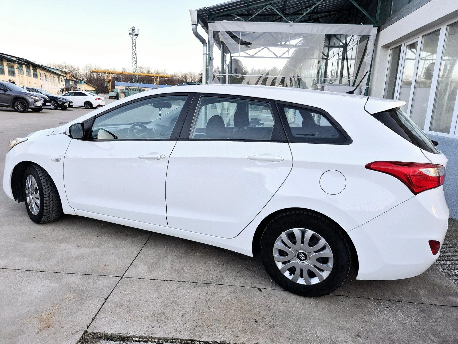 Hyundai I30, снимка 3 - Автомобили и джипове - 55168094