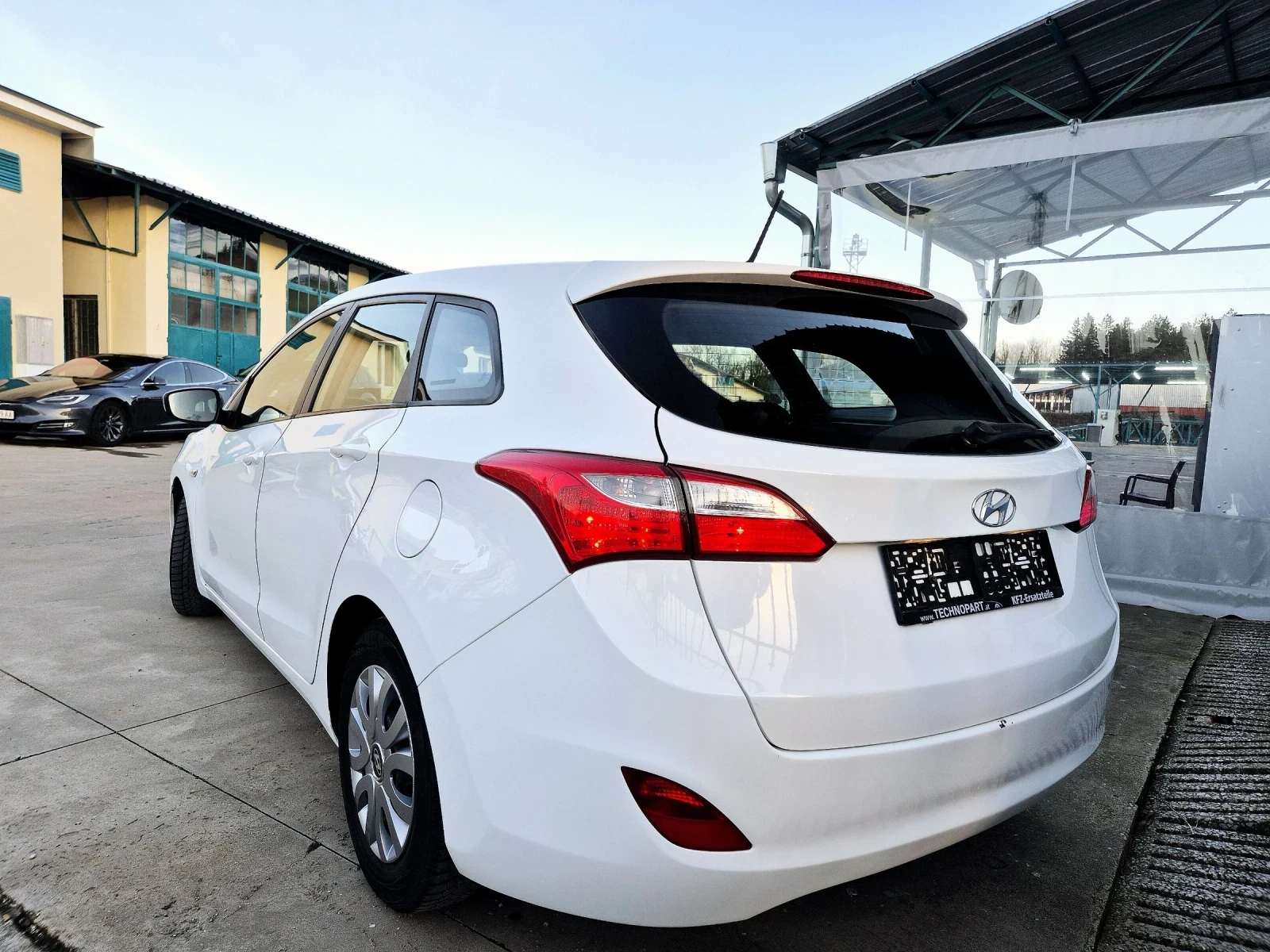 Hyundai I30, снимка 6 - Автомобили и джипове - 55168094