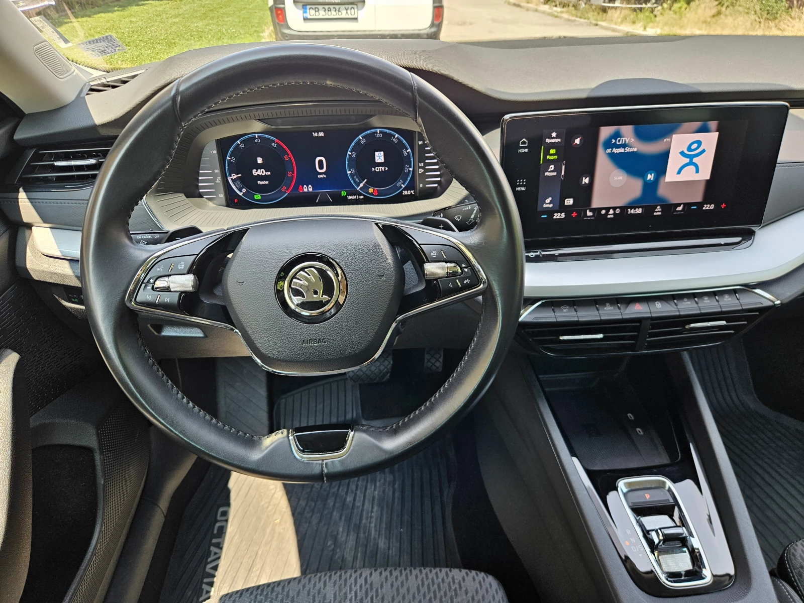 Skoda Octavia 2.0 TDI 7DSG Clever, снимка 13 - Автомобили и джипове - 55146578