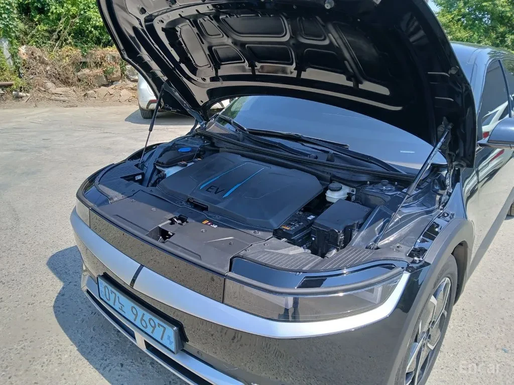Hyundai Ioniq 5 72.6kWh Long Range* ОБДУХ* ПОДГРЕВ* КАМЕРА* , снимка 5 - Автомобили и джипове - 55244324