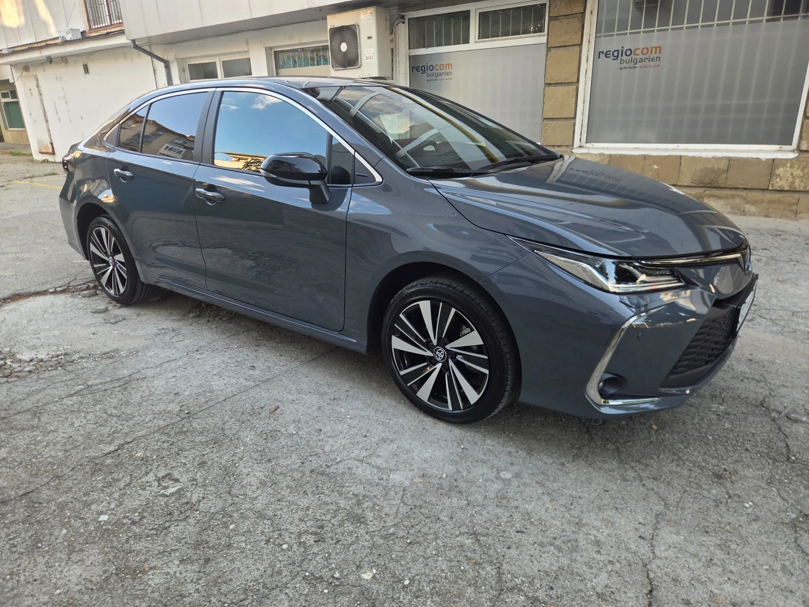 Toyota Corolla, снимка 5 - Автомобили и джипове - 55302810
