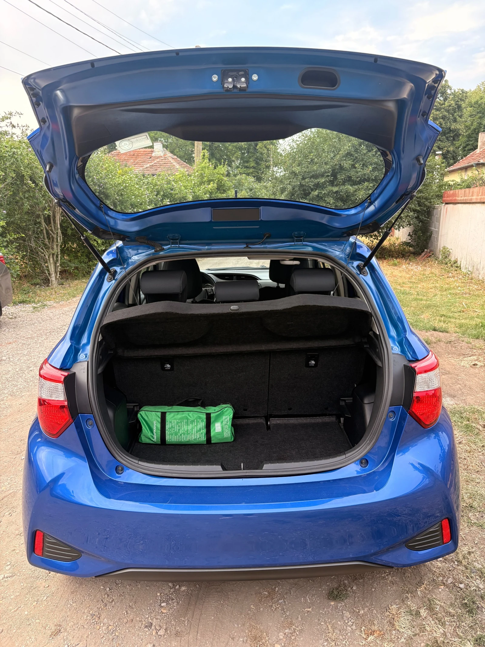 Toyota Yaris, снимка 3 - Автомобили и джипове - 55379512