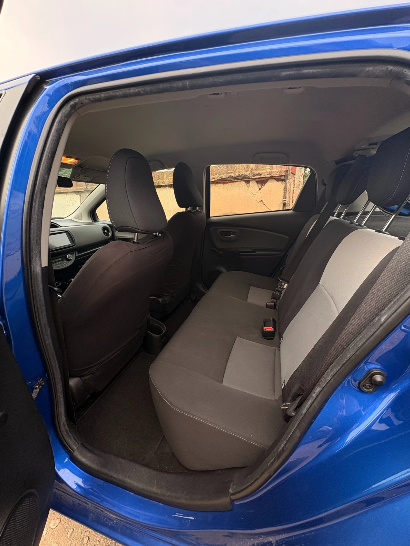 Toyota Yaris, снимка 6 - Автомобили и джипове - 55379512