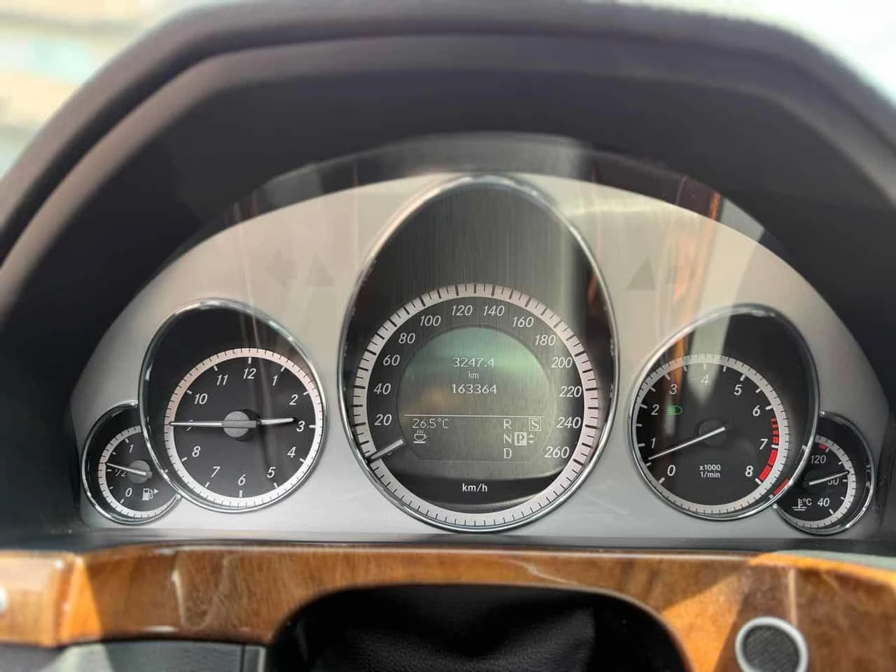 Mercedes-Benz E 350 * АВТОКРЕДИТ * БЕЗ ПЪРВОНАЧАЛНА ВНОСКА, снимка 8 - Автомобили и джипове - 55574221