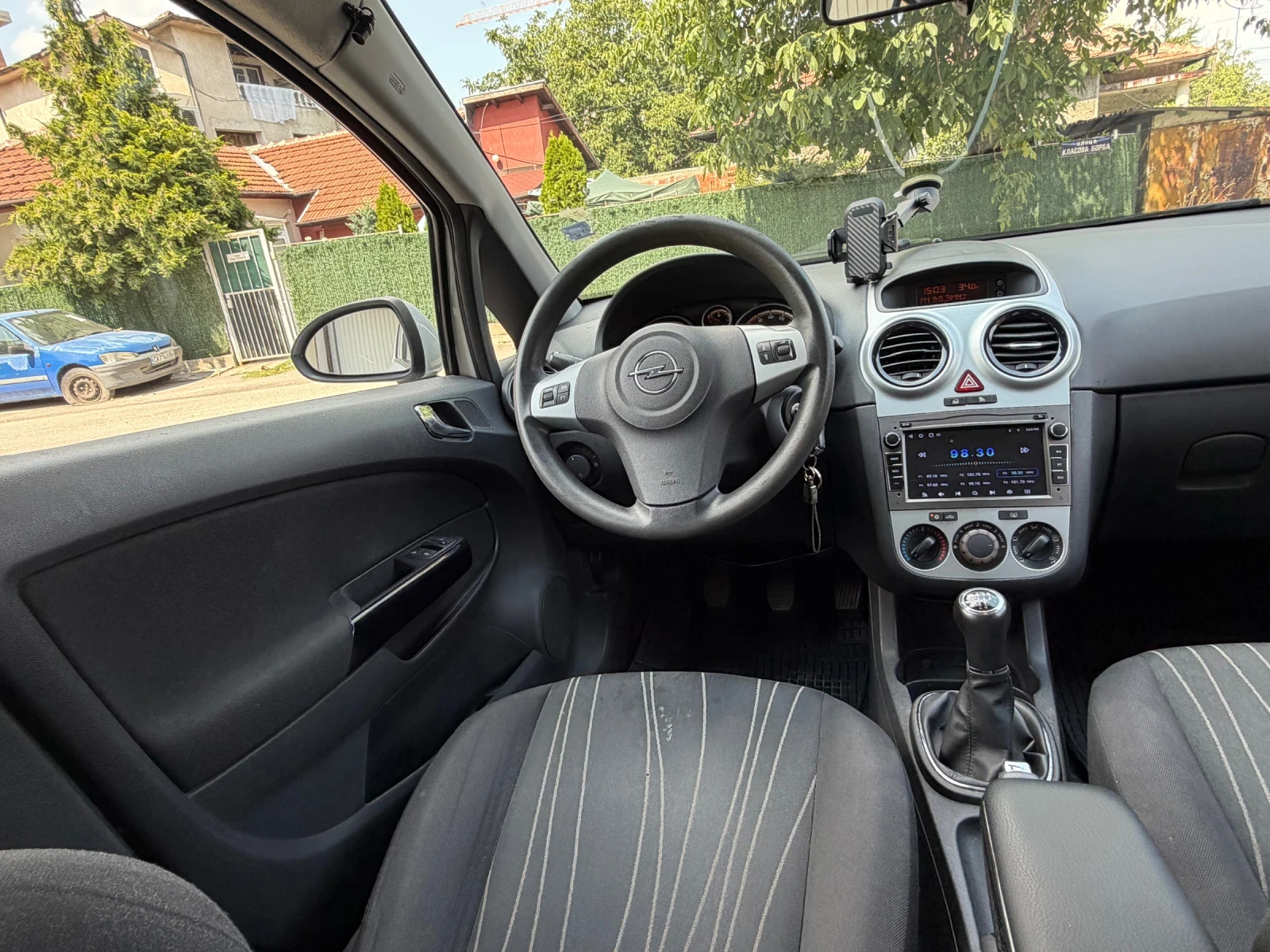 Opel Corsa, снимка 11 - Автомобили и джипове - 55788647