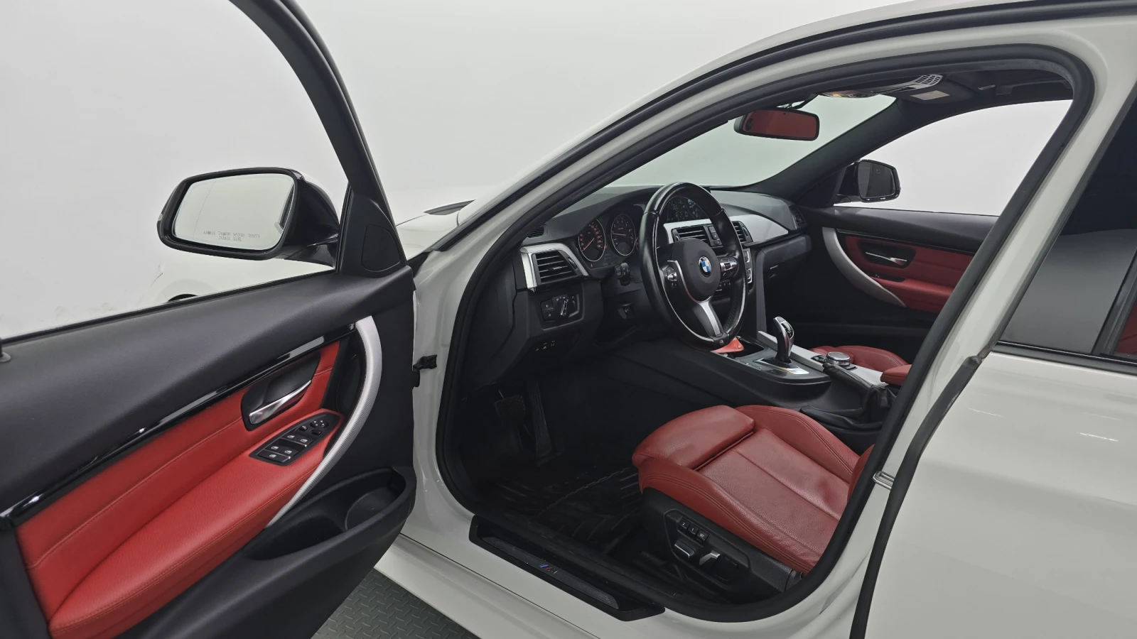 BMW 330 M Sport autoprime.bg, снимка 10 - Автомобили и джипове - 56002328