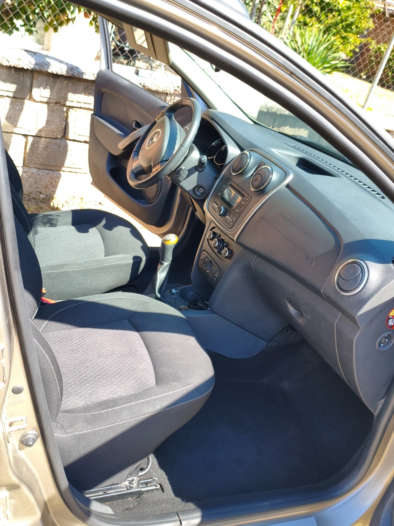 Dacia Logan 0.900 TCe ������/��� | Mobile.bg � ����������� 10