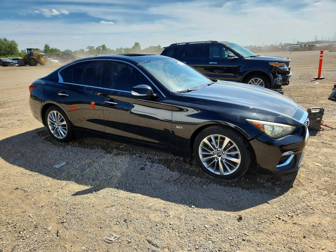 Infiniti Q50 3.0l 3.0T Luxe, снимка 4 - Автомобили и джипове - 56203168