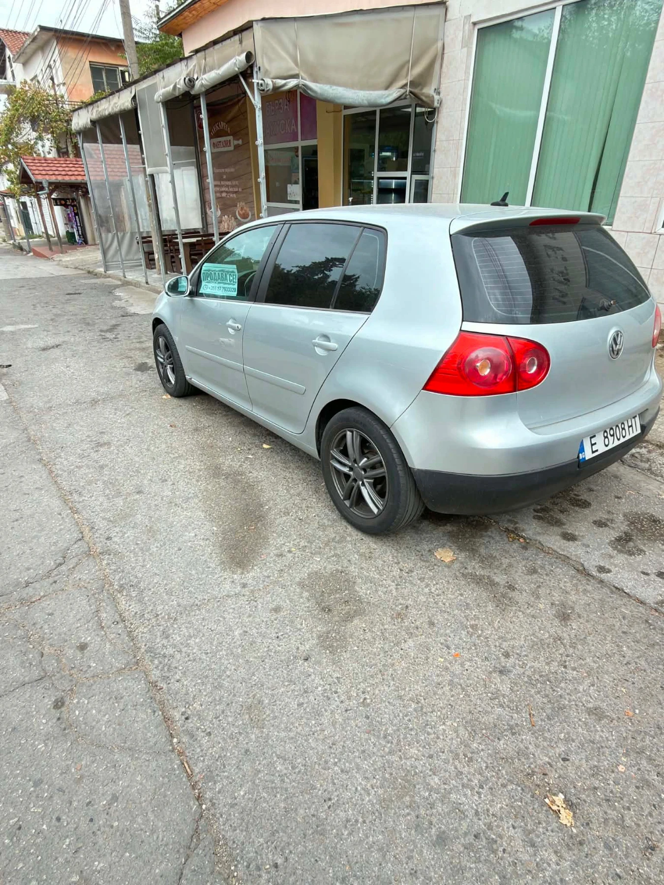 VW Golf 1.9 TDI, снимка 6 - Автомобили и джипове - 56657194
