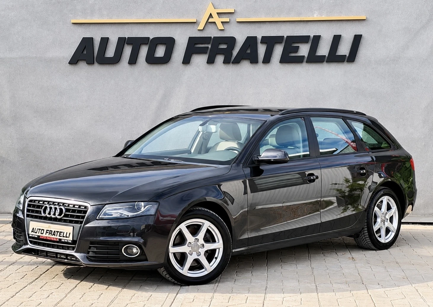 Audi A4 2.0 TDI Recaro* ЛИЗИНГ* БАРТЕР, снимка 3 - Автомобили и джипове - 56676256
