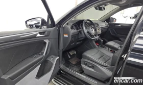 VW Tiguan 2.0 TDI Premium, снимка 13