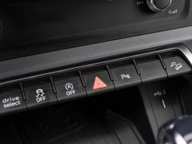 Audi Q3 quattro* Technik* 45TFSI* АвтоКредит* (ЦЕНА ДО БГ) - 36999 € / 72363.75 лв. - 32861567 14