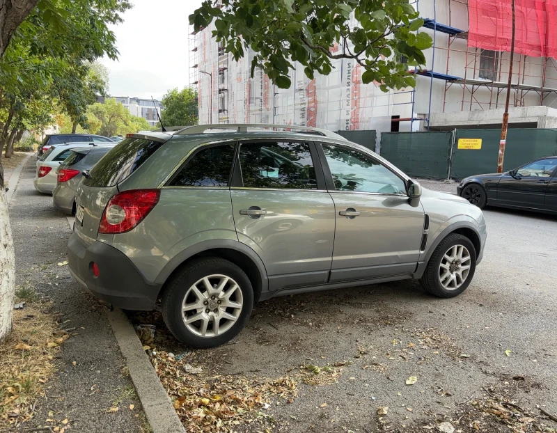 Opel Antara Бензин, газ, снимка 2 - Автомобили и джипове - 47056444