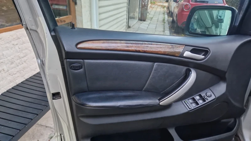 BMW X5, снимка 9 - Автомобили и джипове - 52323165