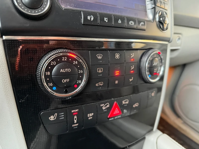Mercedes-Benz ML 320 на* пружини* кожа* 3.0CDI* , снимка 13 - Автомобили и джипове - 52331214