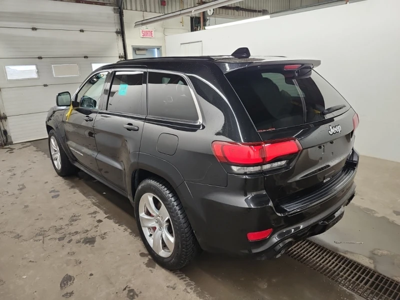 Jeep Grand cherokee SRT* БЕЗ РЪЖДИ* 6.4 HEMI* Distr* Carbon* , снимка 5 - Автомобили и джипове - 52751591