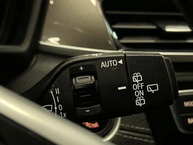 BMW X1 * PREMIUM AWD | HTD LEATHER | PANO ROOF | REAR CAM, снимка 15 - Автомобили и джипове - 52875891