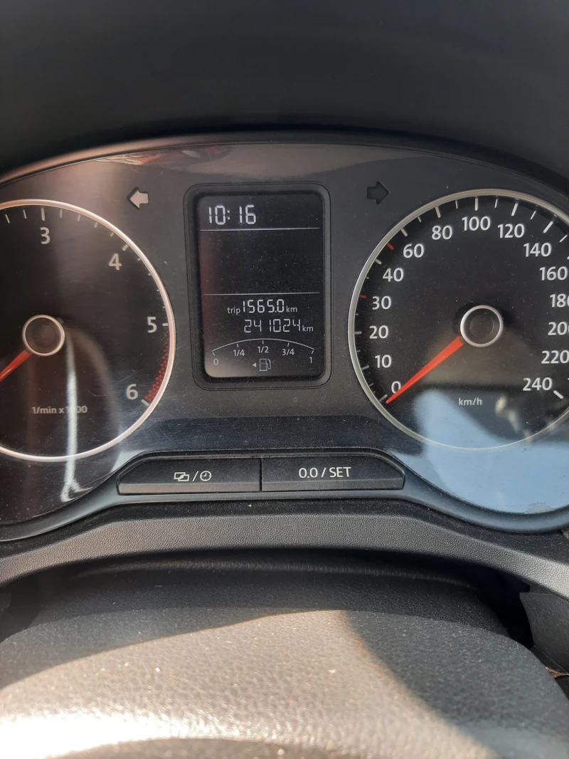 VW Amarok, снимка 14 - Автомобили и джипове - 52889293