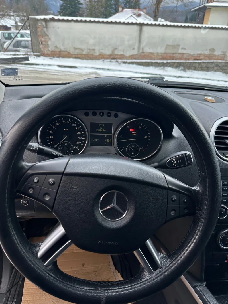 Mercedes-Benz ML 320, снимка 9 - Автомобили и джипове - 53088940