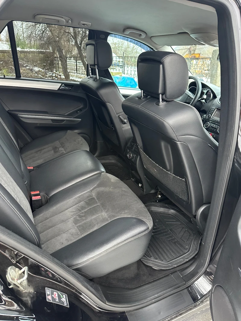 Mercedes-Benz ML 320, снимка 13 - Автомобили и джипове - 53088940