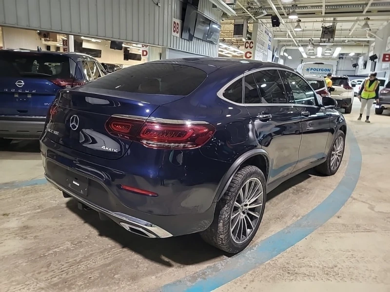 Mercedes-Benz GLC * 300 * CARFAX * ЦЕНА ДО БГ, снимка 3 - Автомобили и джипове - 53333296