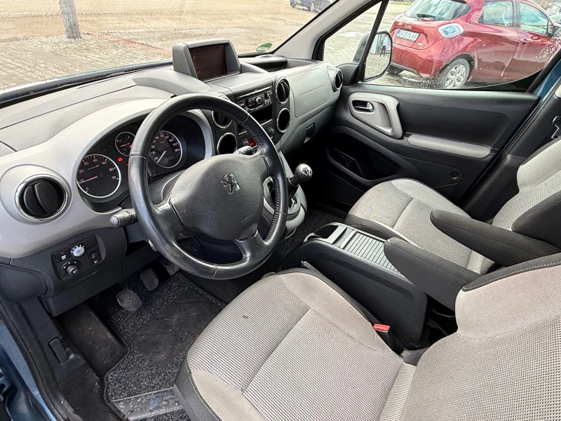 Peugeot Partner БЕНЗИН-ГАЗ НОВ ВНОС РЕАЛ КМ ГЕРМАНИЯ ФУЛ ЕКСТРИ , снимка 9 - Автомобили и джипове - 53567953