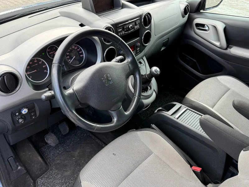 Peugeot Partner БЕНЗИН-ГАЗ НОВ ВНОС РЕАЛ КМ ГЕРМАНИЯ ФУЛ ЕКСТРИ , снимка 14 - Автомобили и джипове - 53567953