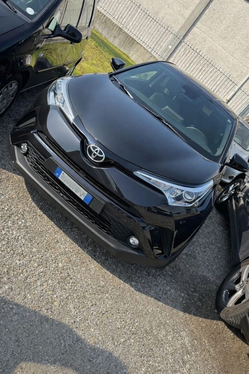 Toyota C-HR 1.8 hybrid Navi