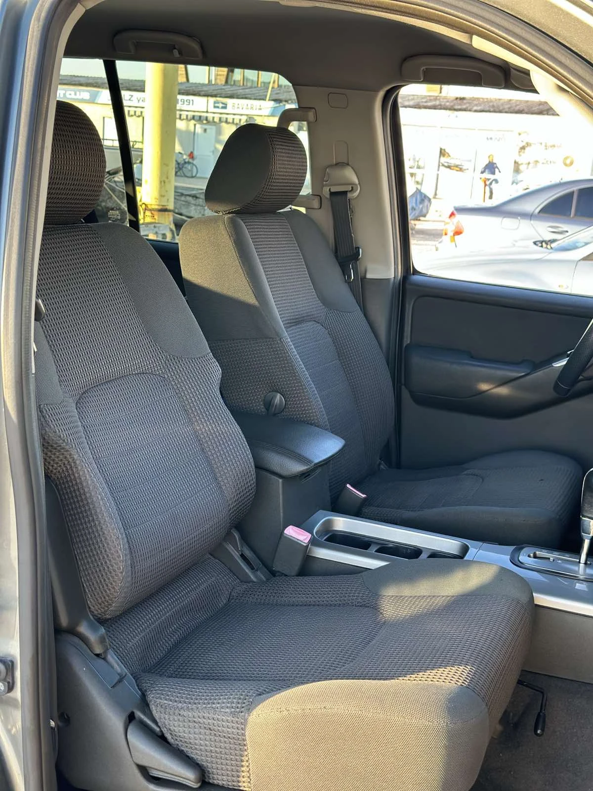 Nissan Pathfinder 2.5 4X4 - изображение 10