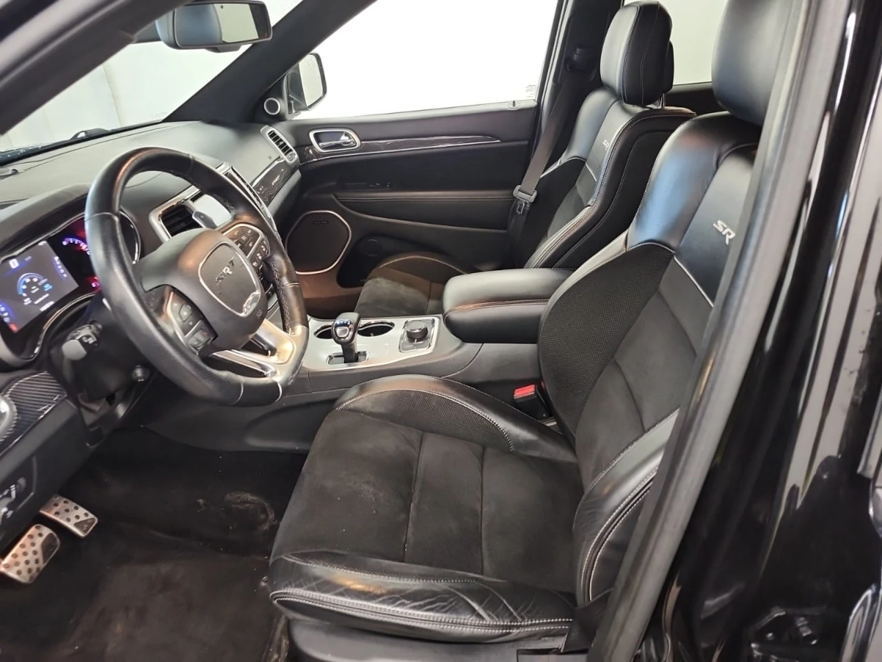 Jeep Grand cherokee SRT* ��� �����* 6.4 HEMI* Distr* Carbon*  | Mobile.bg � ����������� 7