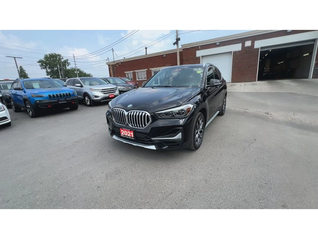 BMW X1 * PREMIUM AWD | HTD LEATHER | PANO ROOF | REAR CAM - изображение 4