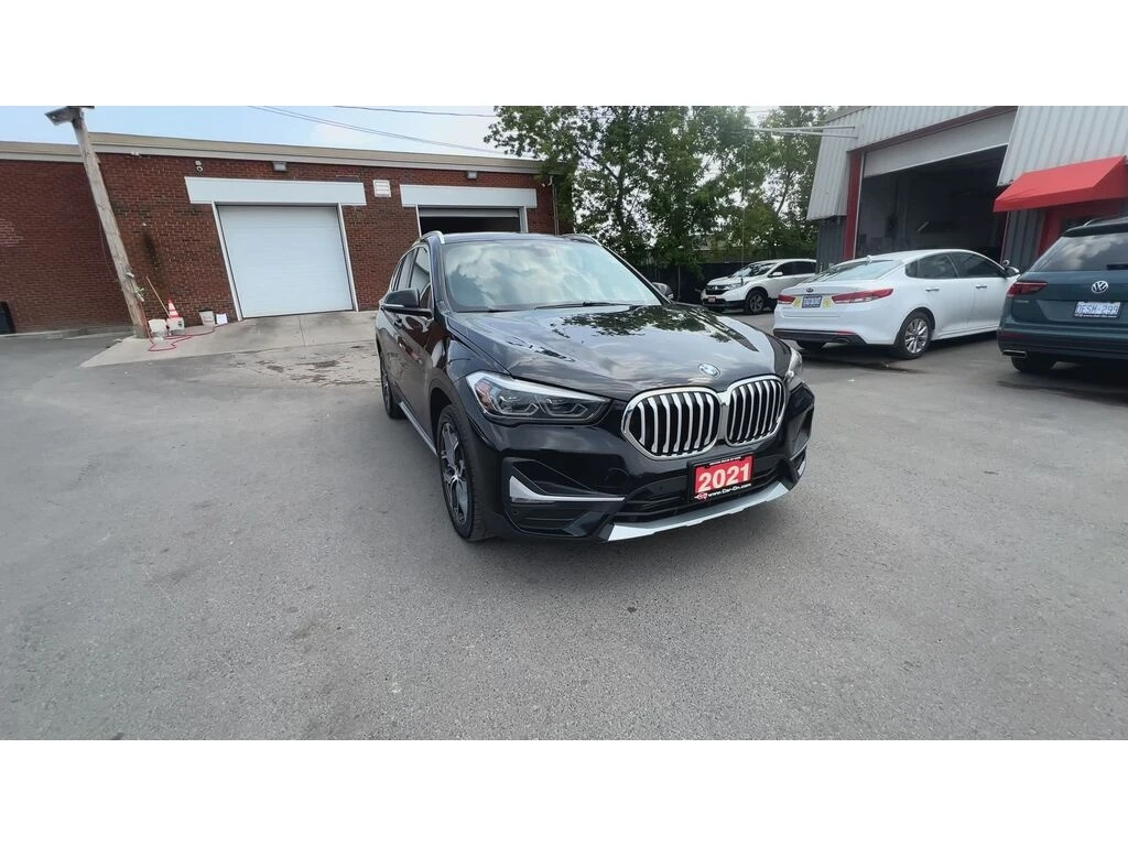 BMW X1 * PREMIUM AWD | HTD LEATHER | PANO ROOF | REAR CAM - изображение 3