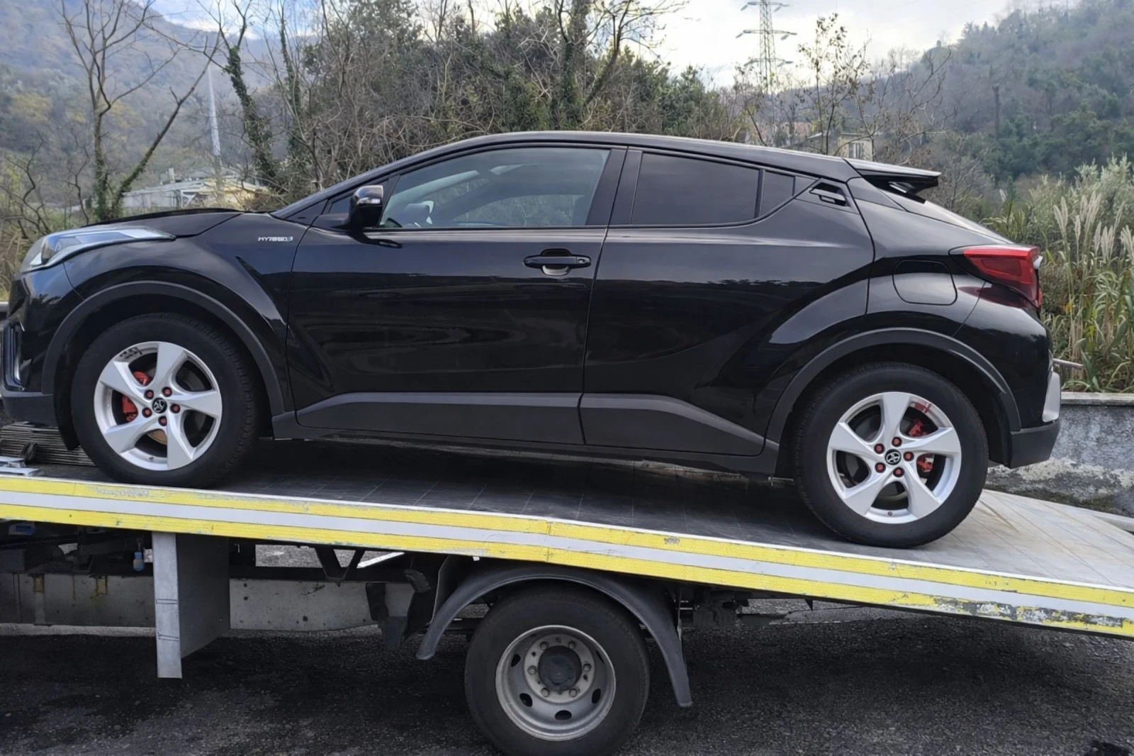 Toyota C-HR 1.8 hybrid Navi - изображение 2