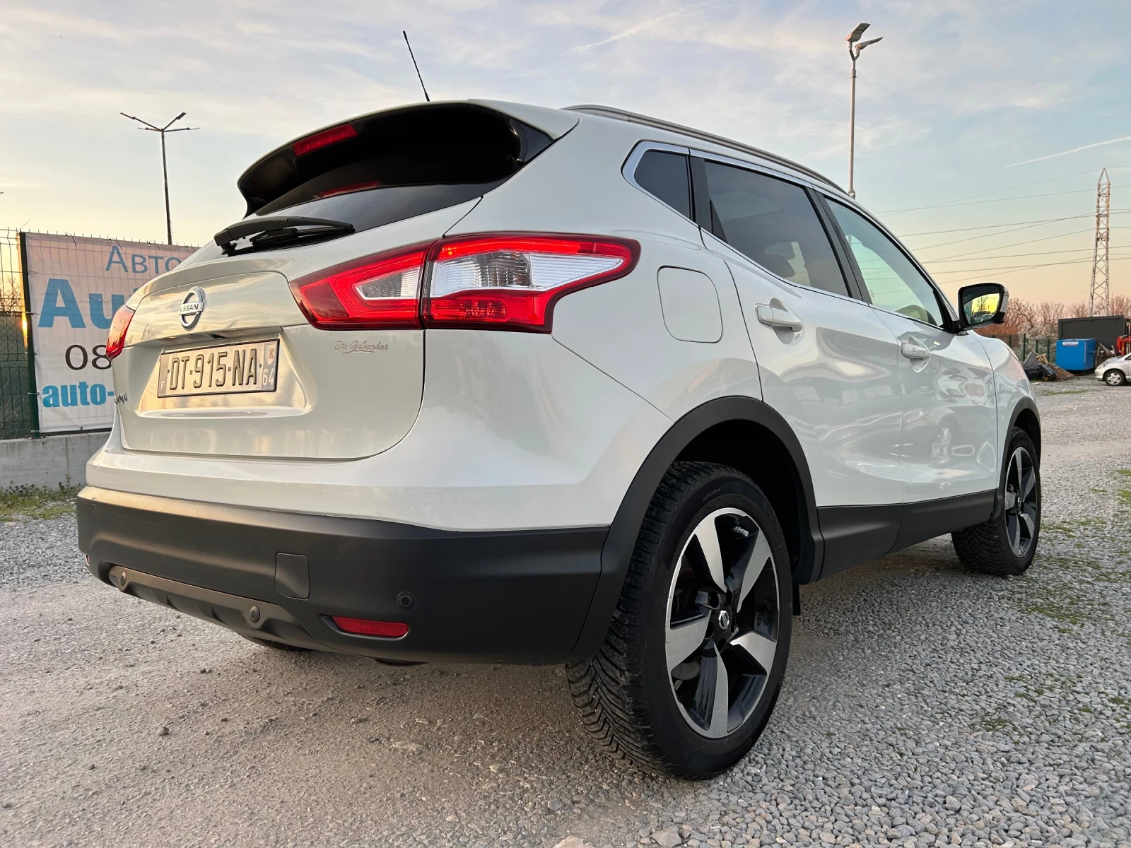 Nissan Qashqai 1.6DCi/������/���������/KEYLESS/131�.�. | Mobile.bg � ����������� 4