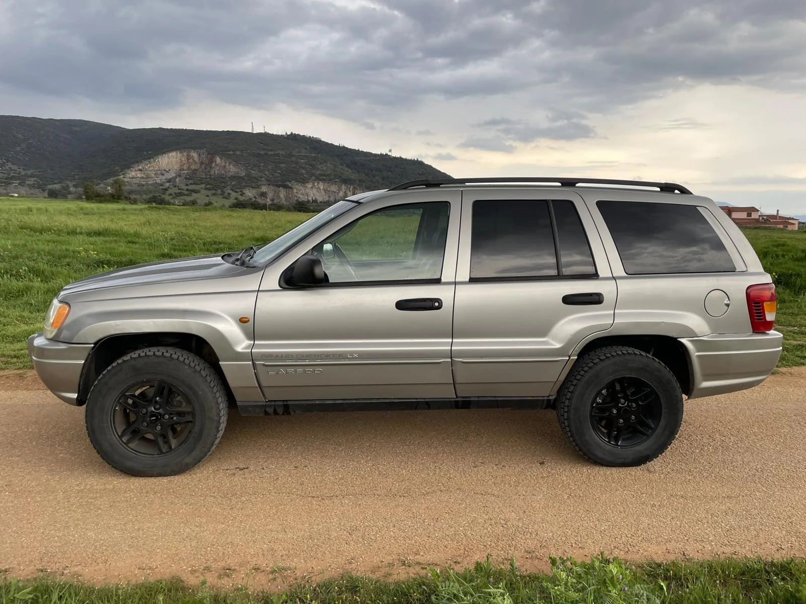 Jeep Grand cherokee, снимка 12 - Автомобили и джипове - 54206906