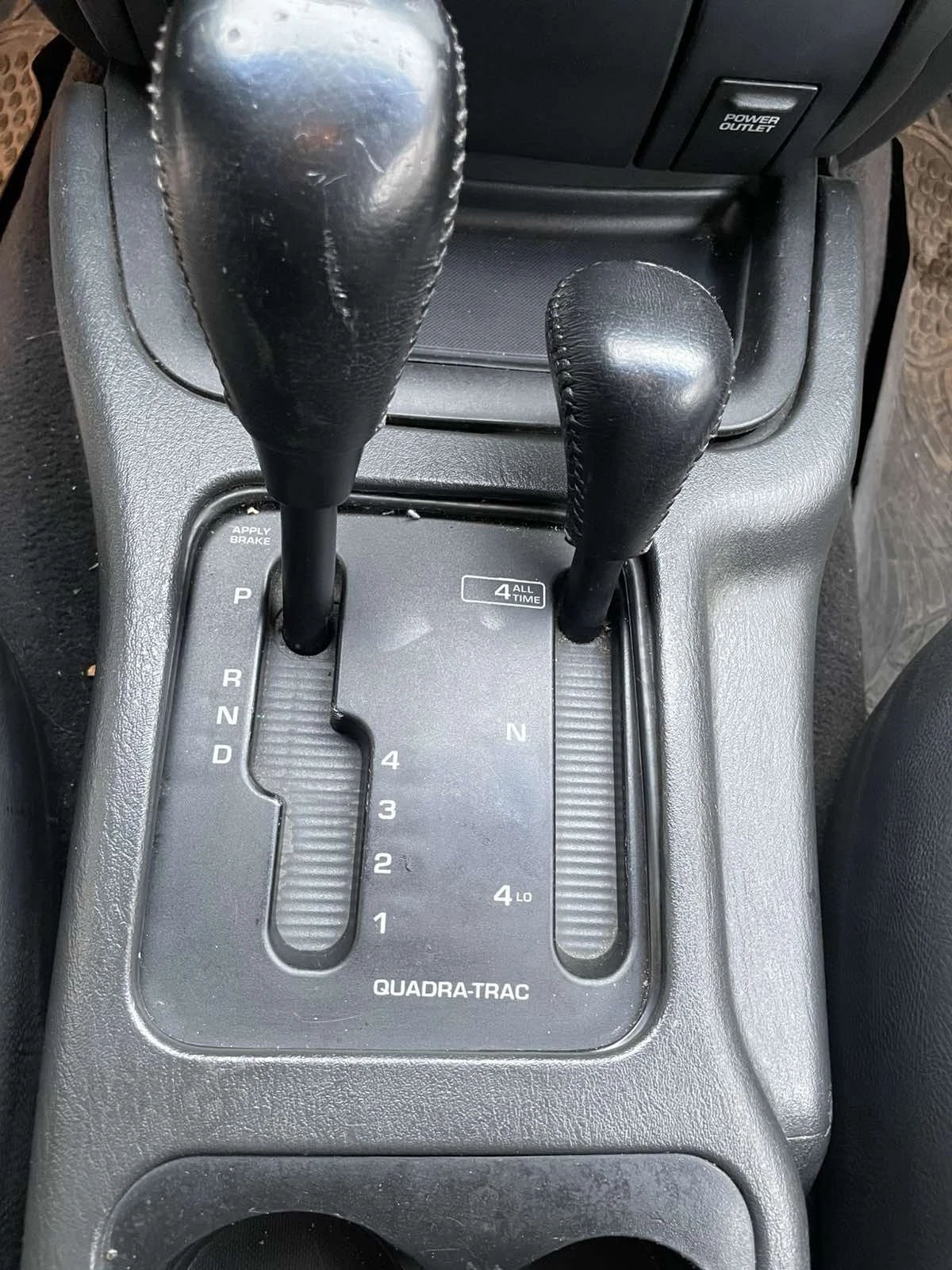 Jeep Grand cherokee, снимка 17 - Автомобили и джипове - 54206906