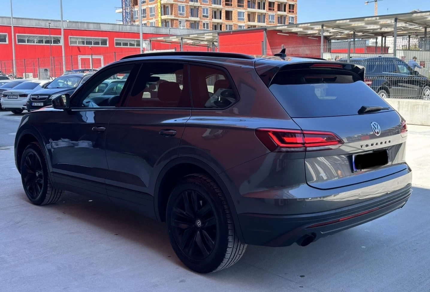 VW Touareg, снимка 5 - Автомобили и джипове - 54440959