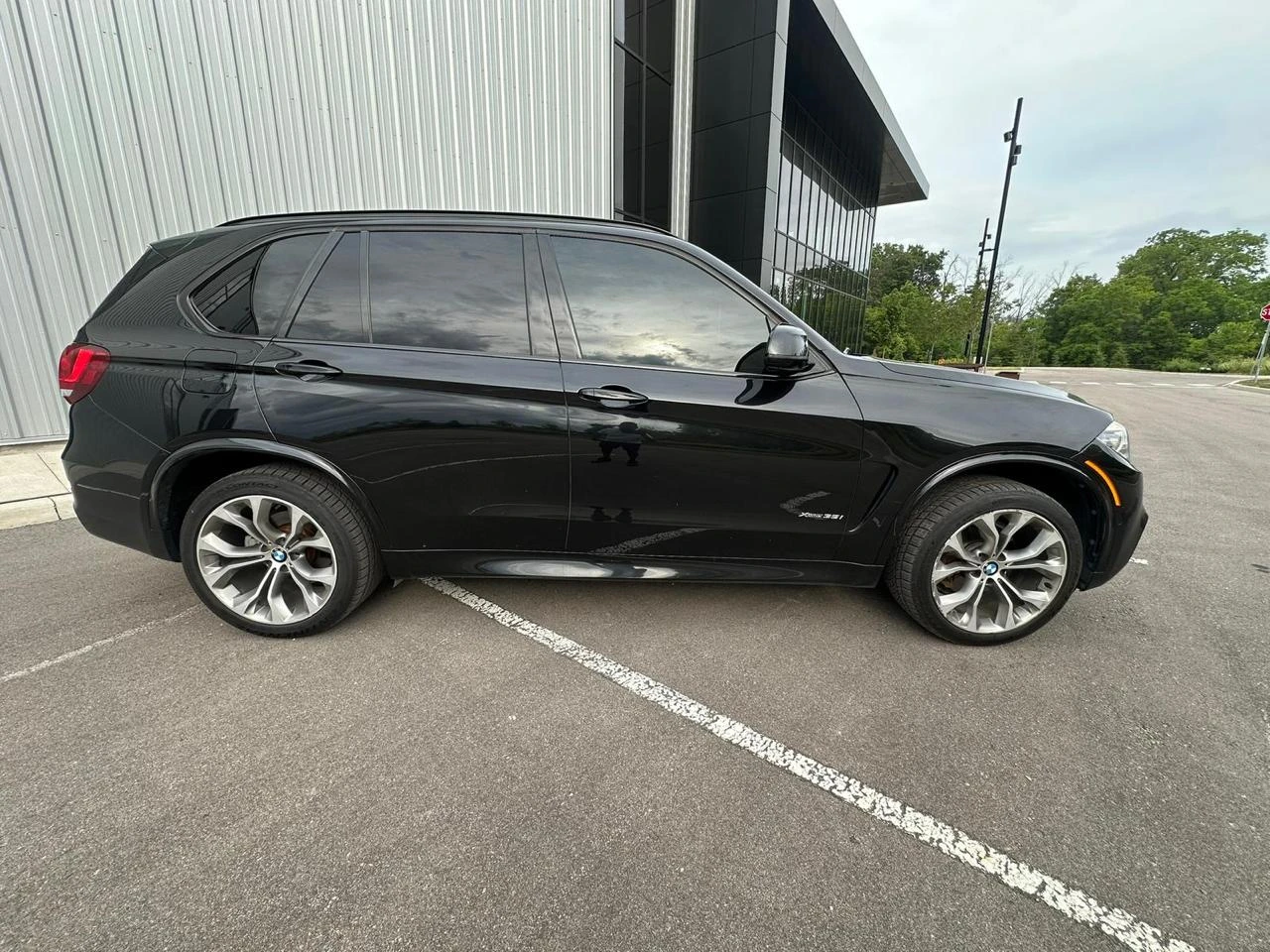 BMW X5 3.5i* Distronic* 360* 3TV* H&K* Вакум* Пано* HUD, снимка 4 - Автомобили и джипове - 54632661
